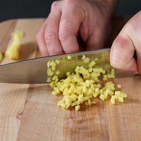 How To Cut Green Onions - 4 Simple Steps - Home Cook Basics