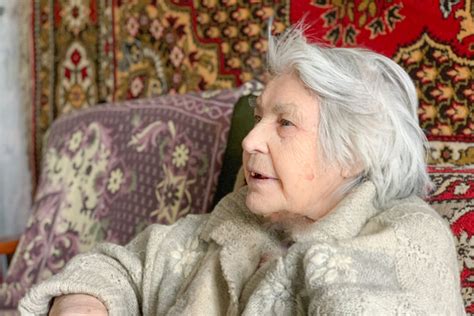 Суворовцы помогли 90-летней одинокой тираспольчанке | Новости Приднестровья
