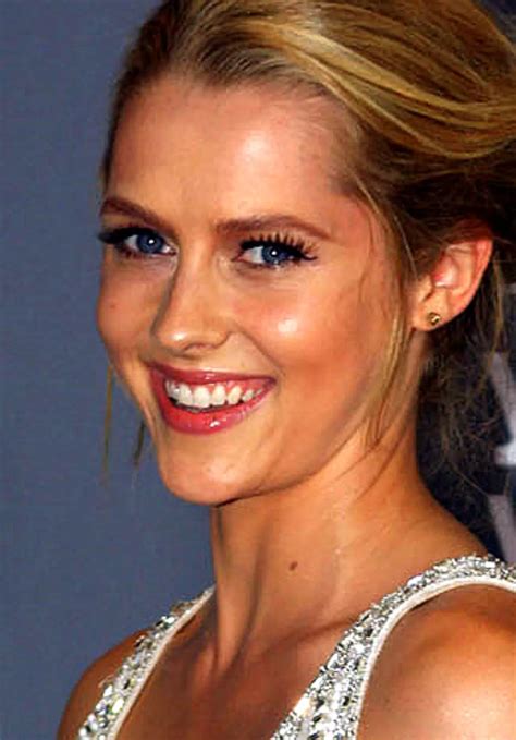 65 Facts About Teresa Palmer | FactSnippet