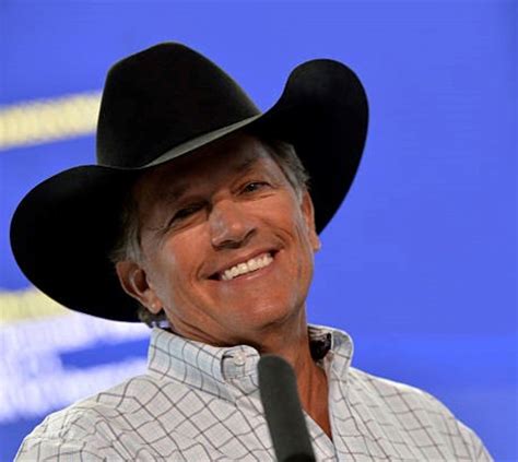 george strait family king george strait lifted chevy love  boys