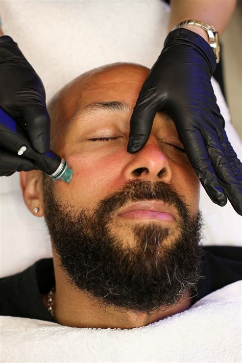 Signature Hydrafacial - Excell MedSpa