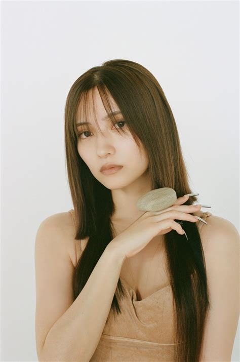 nylon japan girlsnews