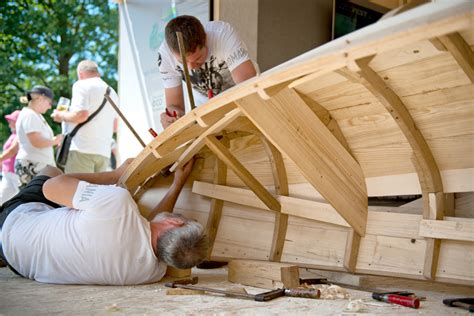 build  boat coast magazine