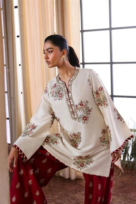 sohbat embroidered set zarposh