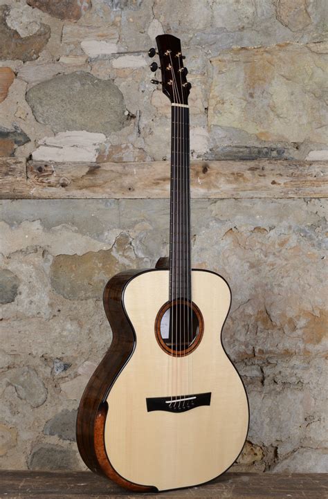 working  martin simpson taran guitars