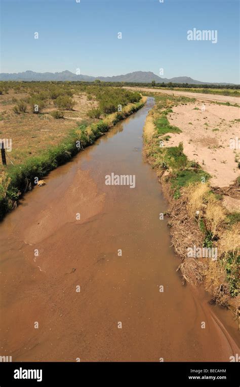 Santa cruz river hi-res stock photography and images - Alamy