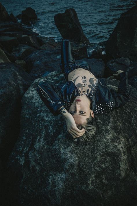 MIYAVI、メタバースでのバーチャル・ライヴのために制作したリミックスEP『MIYAVI Virtual Live 7.0 in OASIS