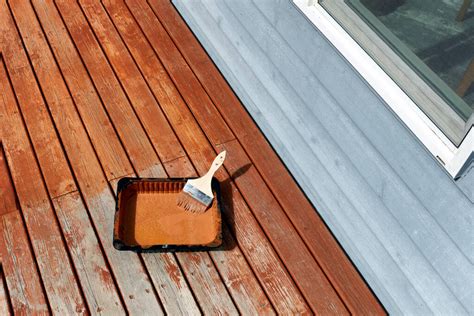 Can You Paint Cedar Wood? All Things To Consider - Housekeepingbay