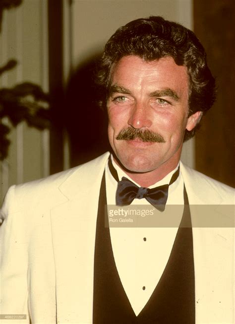 Tom Selleck attends the Academy Awards, 1980's. | Tom selleck, Selleck ...