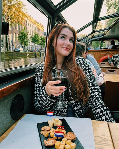 Karissa Dumbacher | AmsterDAMN | Instagram