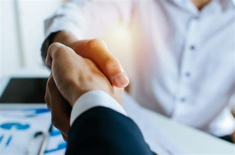 7 Things You Should Know Before Hire Sales Consultant