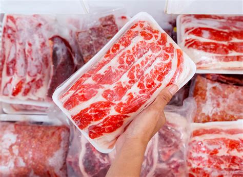 6 Ways To Recognize Top-Quality Beef at the Grocery Store, According to ...