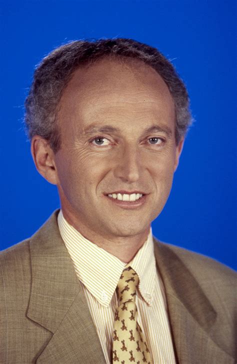 Photo : Nelson Monfort 1993 - Archive Portrait - Ode (Purepeople)