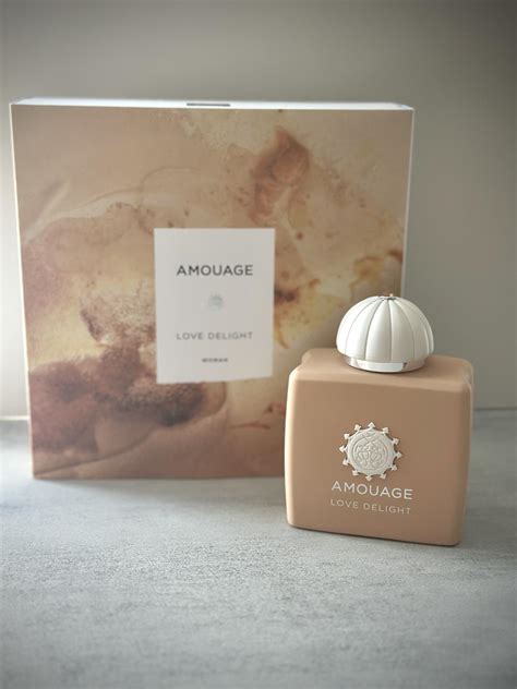 Love Delight Amouage fragancia - una nuevo fragancia para Mujeres 2024