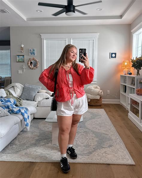 Samantha Jo | strawberry shortcake vibes 🍓 | Instagram