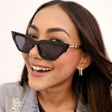 Pipa Bella by Nykaa Fashion Chic Black Cat Eye Sunglasses: Buy Pipa ...