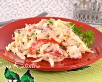 Салат из пекинской капусты с колбасой и кукурузой - 5 пошаговых фото в ...