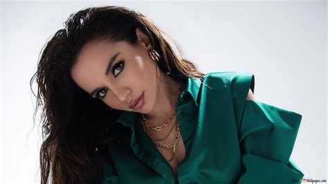 예카테리나 주에바 | Justann Kharchenko 슛 4K 배경화면 다운로드