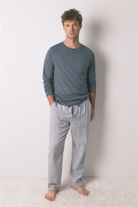 silk pyjamas for men 3