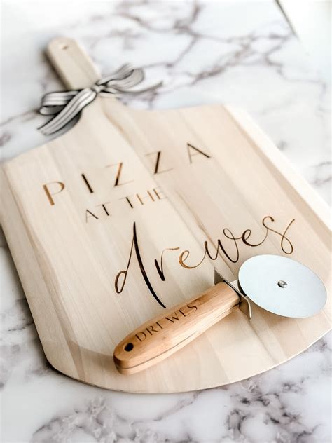 Personalized Pizza Kit, Custom Engraved Pizza Board, Housewarming Gift ...