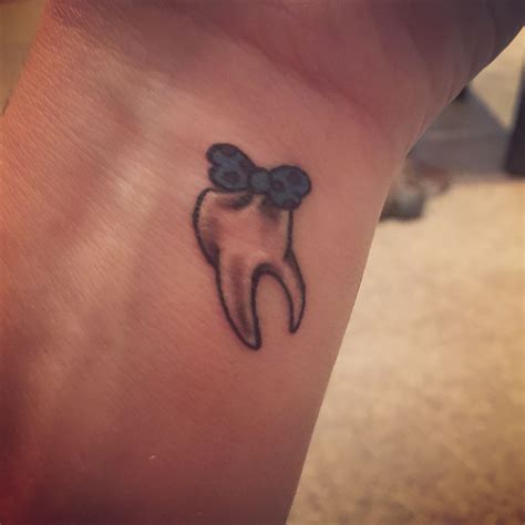 Tooth tattoo | Tooth tattoo, Flame tattoos, Tattoos