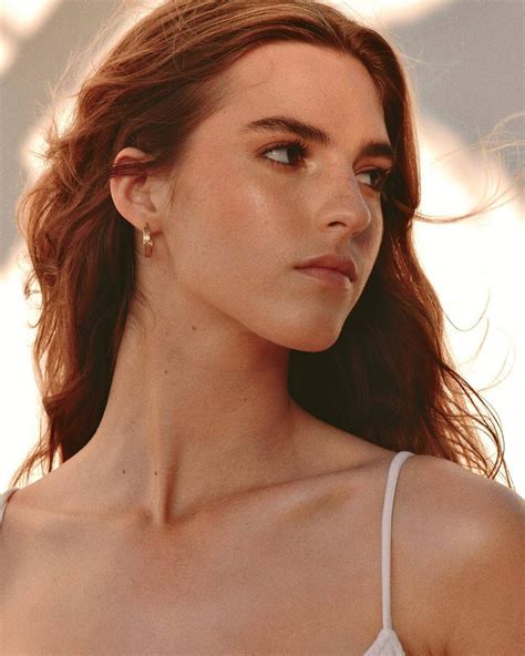 Emily Feld 10/01/2022 • CelebMafia