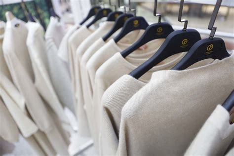 Дэгжин, тансаг ноолууран бүтээгдэхүүний “Chic cashmere expo” нээгдлээ
