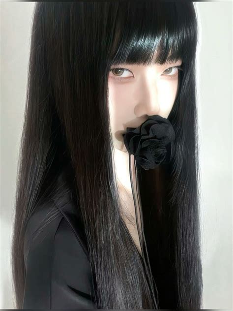 Pin by Eηzσ on ★ ʜᴀɪʀ | Black hair japanese, Long hair with bangs, Long