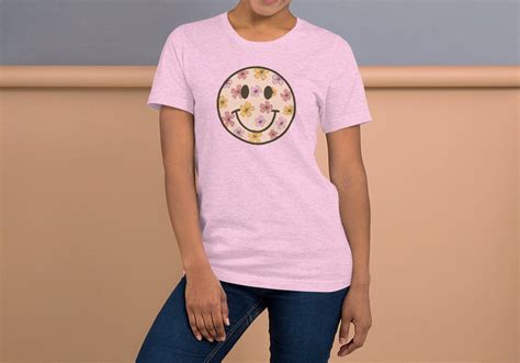 Smiley Flower Shirt Smiley Graphic Tees Comfy Oversized - Etsy