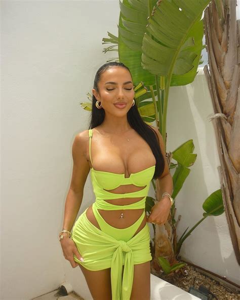 Nakon uloge u hit-seriji priznaje samo luksuz, a Instagram joj vrvi