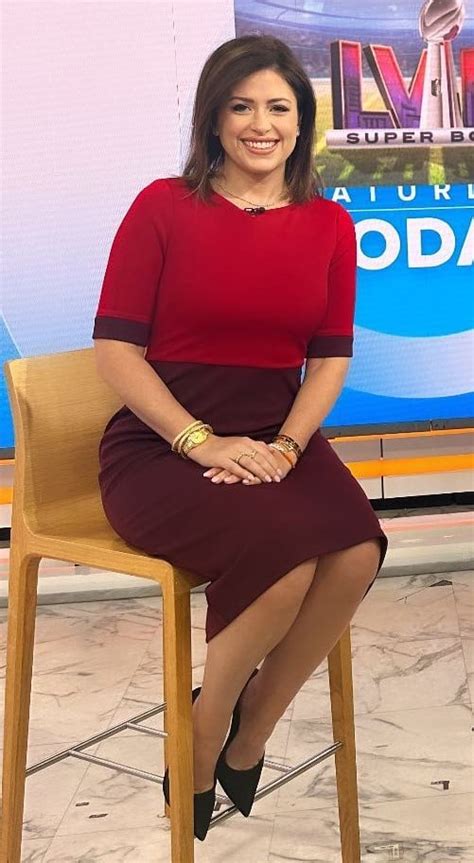 Chloe Melas - NBC : r/newswomen_hd