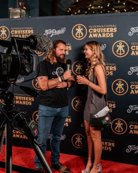 Lauren Landers | 💙 | Instagram