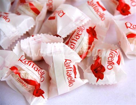 Конфеты "Raffaello" Раффаэлло 1кг (на вес): продажа, цена в Караганде ...