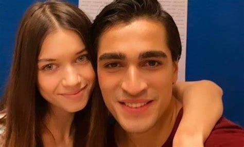 Афра Сарачоглу и Мерт Рамазан Демир - фальшивая любовь? | Турецкие ...