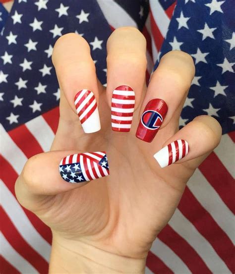 Luxury Nail Designs That Are Trending in 2021 | MÉLÒDÝ JACÒB