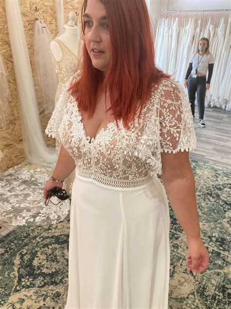 Kelsey Rose Sample Wedding Dress Save 64% - Stillwhite