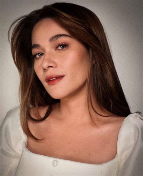 spotlight bea alonzos  years  showbiz