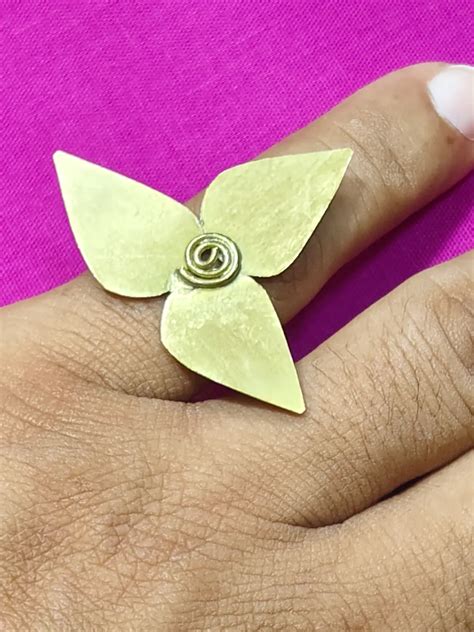 Handcrafted Brass Finger Rings Leaf design - Rahulda