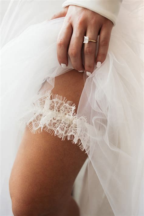 Wedding girdle 60 photos - Astyledwedding.com