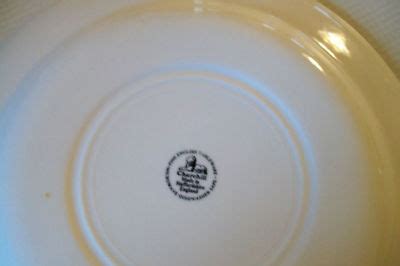 CHURCHILL BLUE WILLOW CHINA-STAFFORDSHIRE ENGLAND 22PCS | #131243178