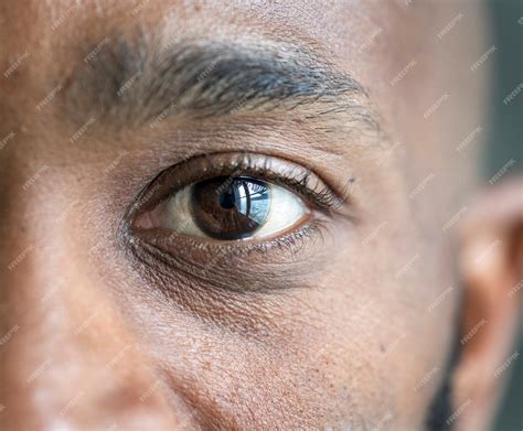 Free Photo | Closeup of an eye of a black man