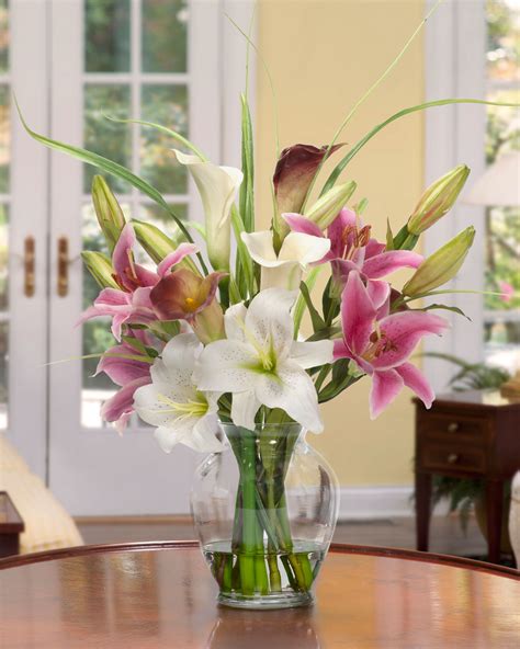 lily flowers centerpieces elegant spring floral arrangement