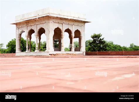 Inside the Red Fort, Delhi Stock Photo - Alamy