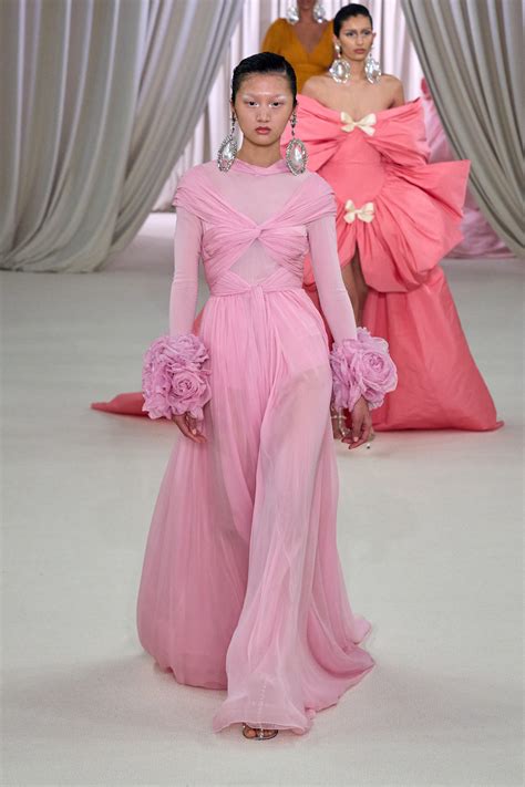 giambattista valli spring  couture collection vogue