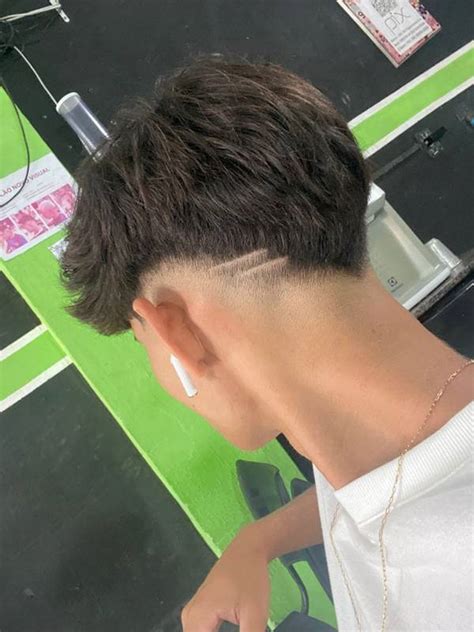 Low Fade Com Dois Riscos - Low fade em Cabelo Liso : 57 Inspirações – Dicas de Cabelo