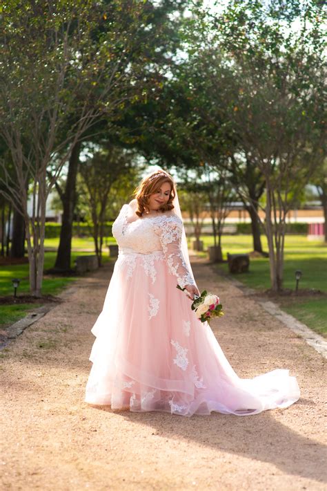 I just realized how in love I am with my wedding makeup after the