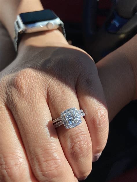 HELZBERG DIAMONDS - Updated May 2025 - 20 Photos & 45 Reviews - 2774 ...
