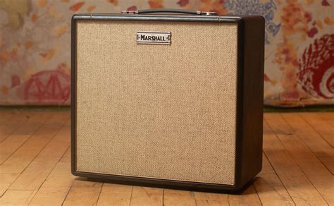 marshall pays tribute   founder  beautiful retro amps  cabs