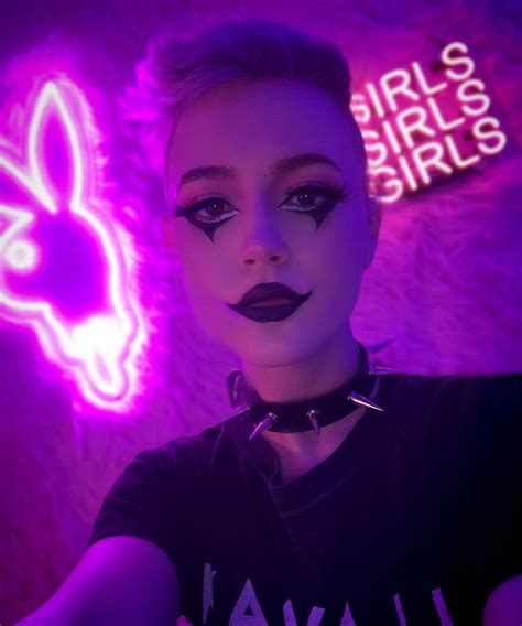 GhostieGhoo - Guess who got a haircut 🖤 #goth #alt #model...