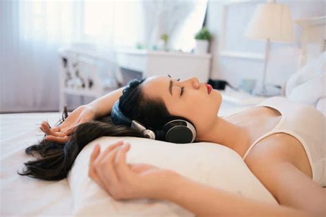 Is it Safe To Sleep With Noise-Cancelling Headphones?